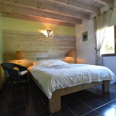 With Heated Pool And Hot Tub Villa Velieux