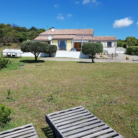 Villa With Heated Pool And Hot Tub *
